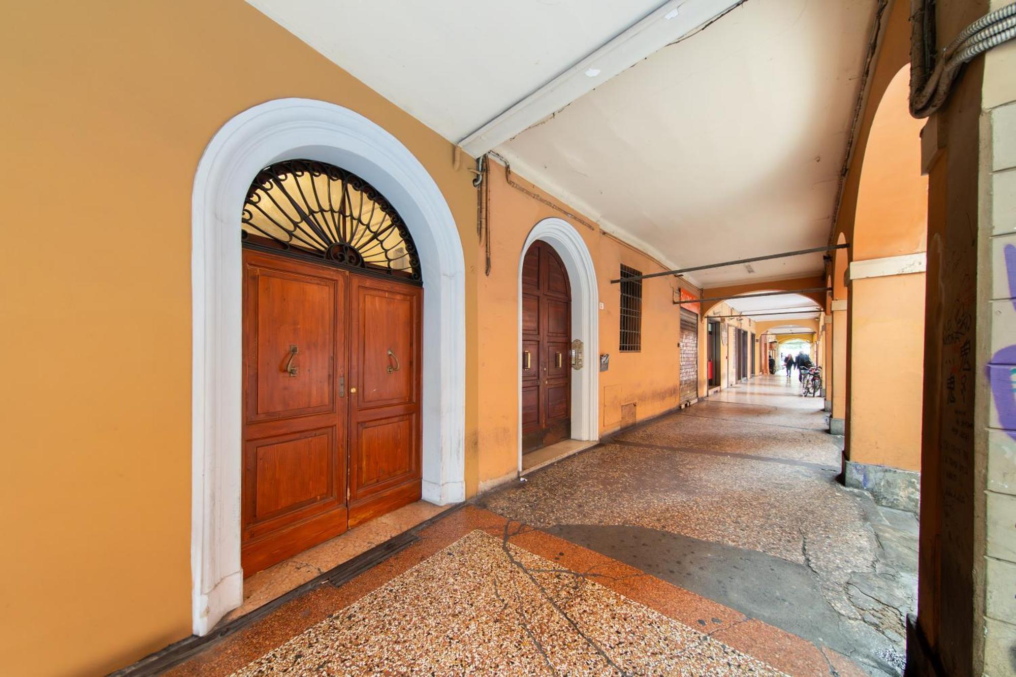 New - Venturini Suites In Bologna Centre Bolonha Exterior foto
